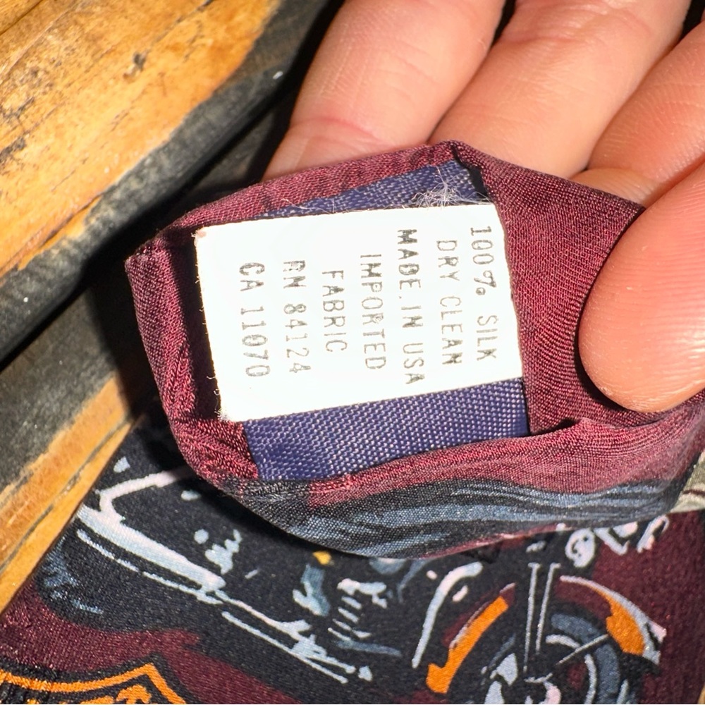 Harley Davidson 100% silk tie! - Picture 4 of 5